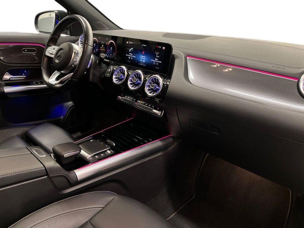 MERCEDES-BENZ GLA 200 d Automatic Premium - 15