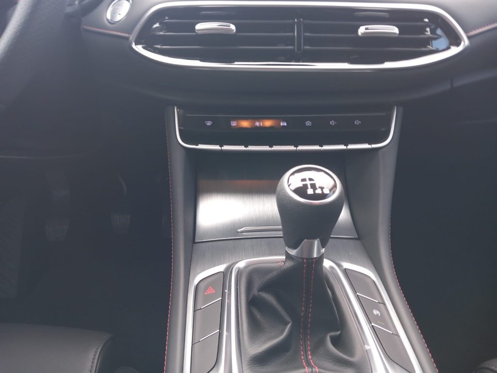 MG HS 1.5T-GDI Comfort - 22