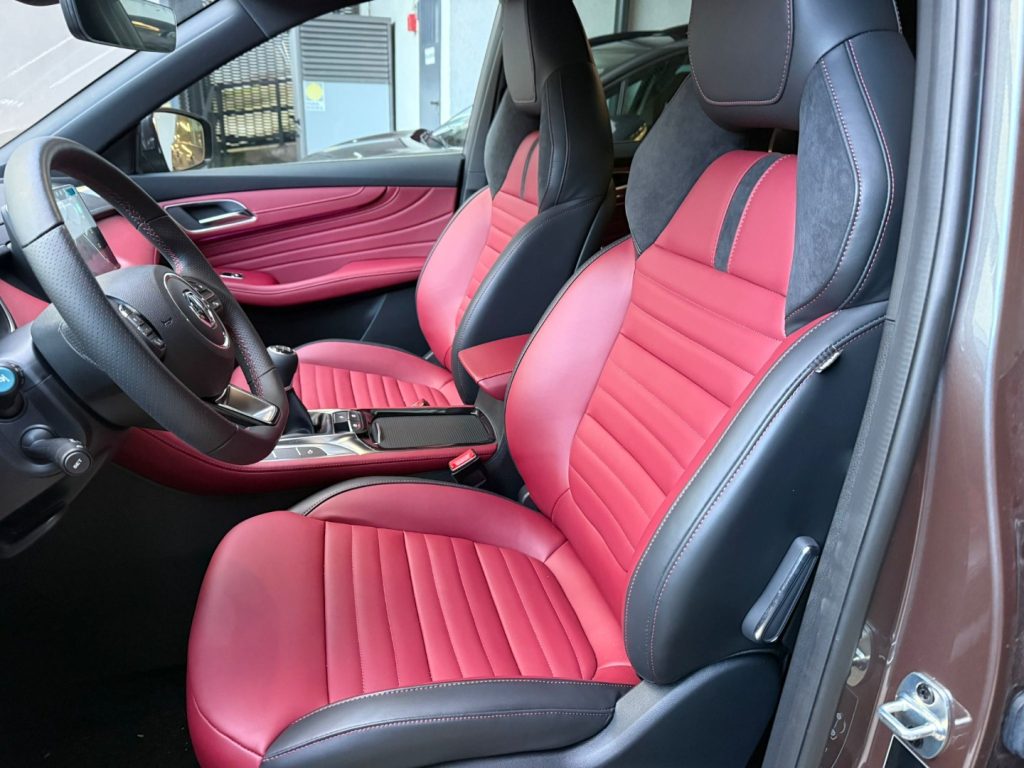 MG HS 1.5T-GDI Luxury - 29