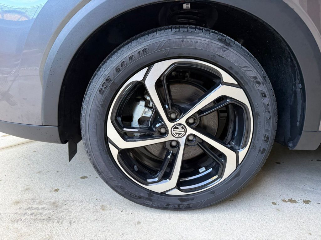 MG HS 1.5T-GDI Luxury - 11