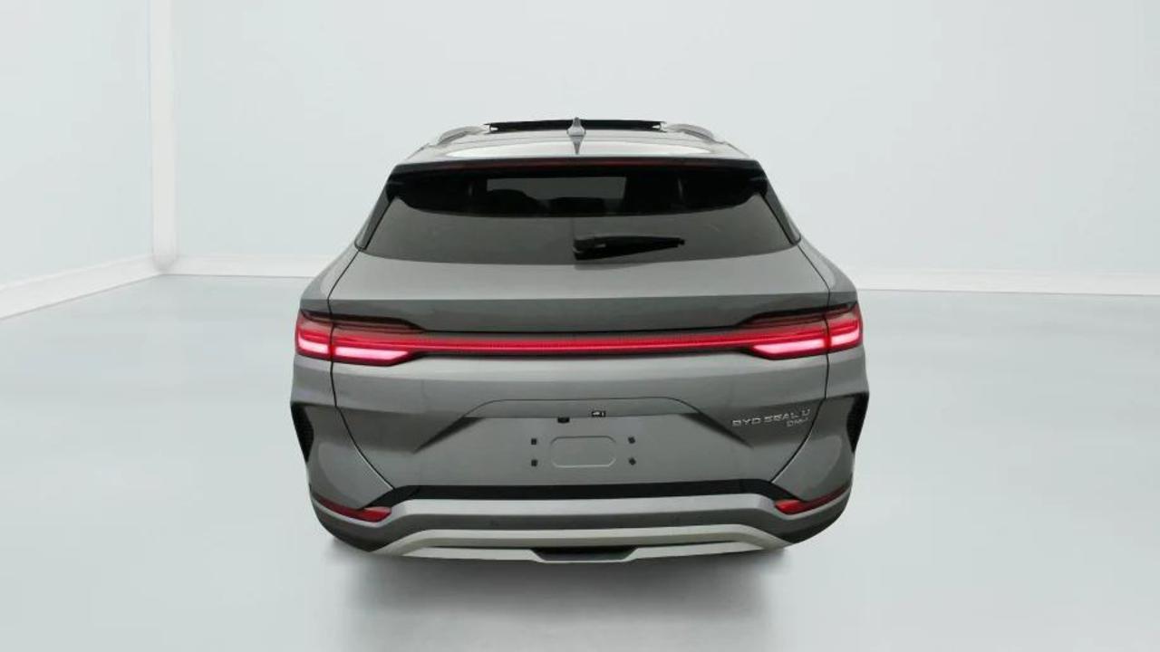 BYD Seal U DM-i 1.5 218 CV PHEV Comfort - 4