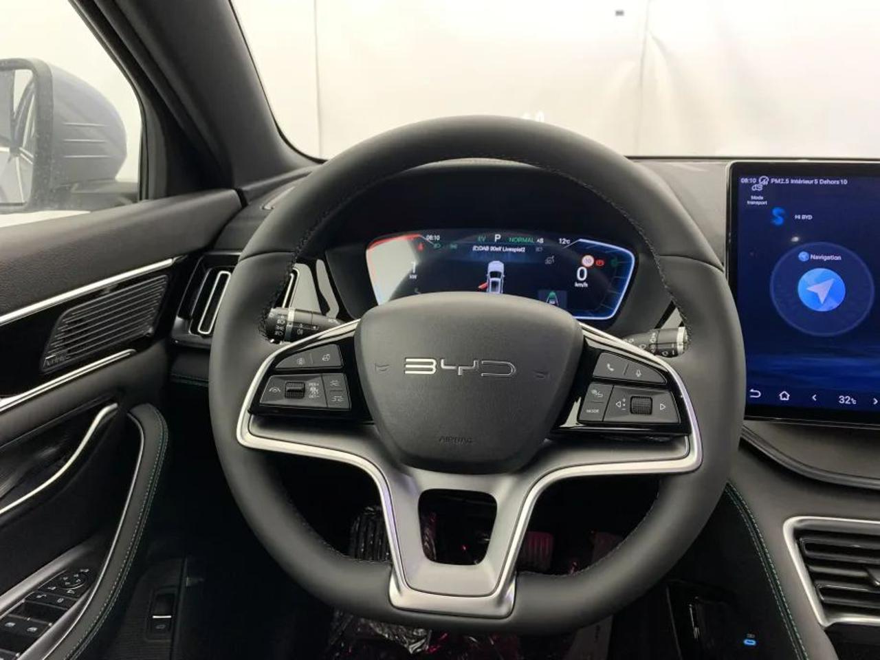 BYD Seal U DM-i 1.5 218 CV PHEV Comfort - 8