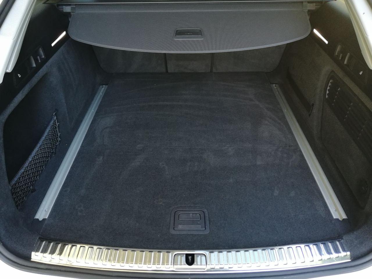 AUDI A6 Avant 40 2.0 TDI quattro ultra S tronic Business - 10