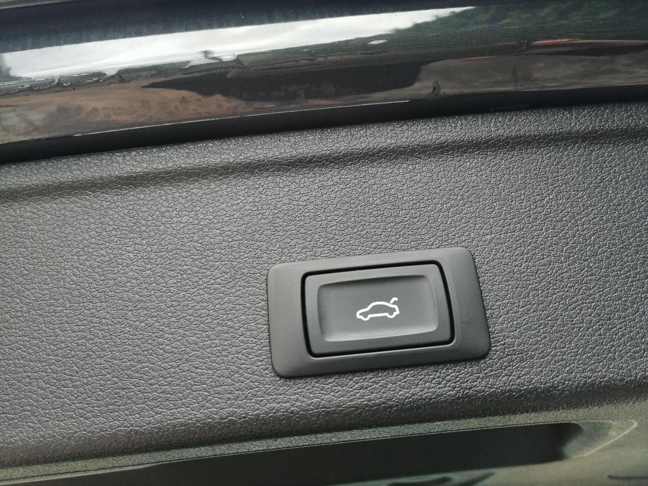 AUDI A4 Avant 35 TDI/163 CV S tronic Business Advanced - 24