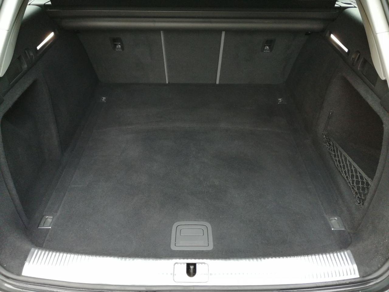 AUDI A4 Avant 35 TDI/163 CV S tronic Business Advanced - 9