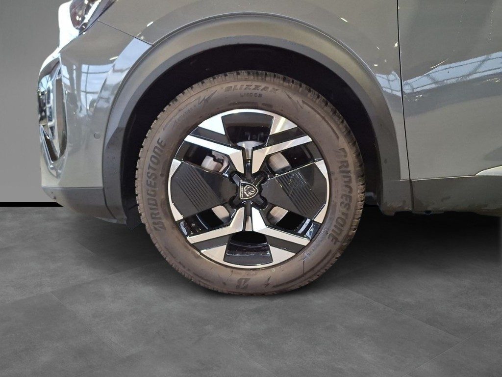 PEUGEOT 2008 PureTech 100 S&S Allure - 4