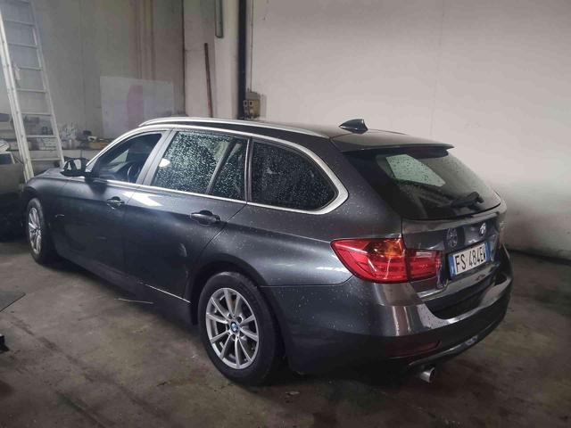 BMW 316 Grigio pastello