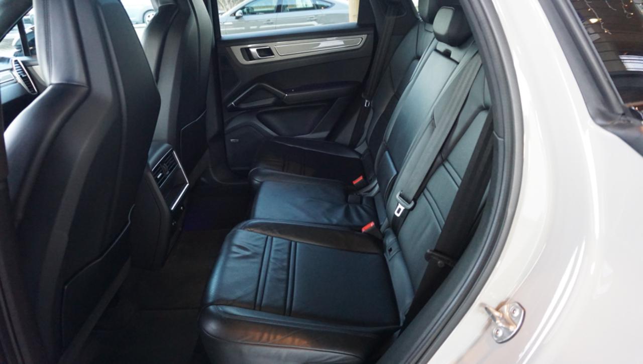 PORSCHE Cayenne Coupé 3.0 V6 - 31