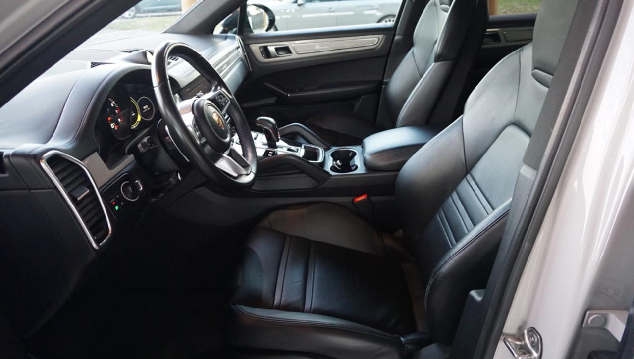PORSCHE Cayenne Coupé 3.0 V6 - 14