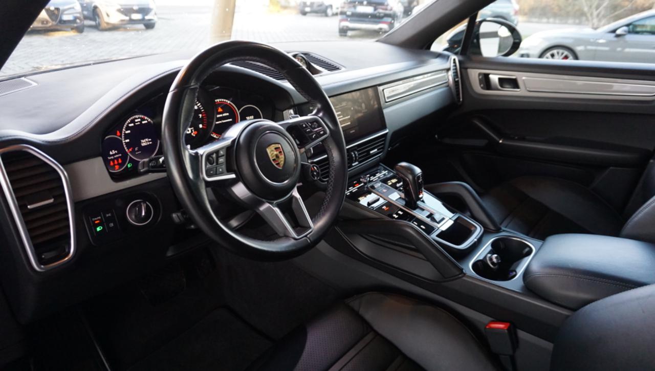 PORSCHE Cayenne Coupé 3.0 V6 - 15