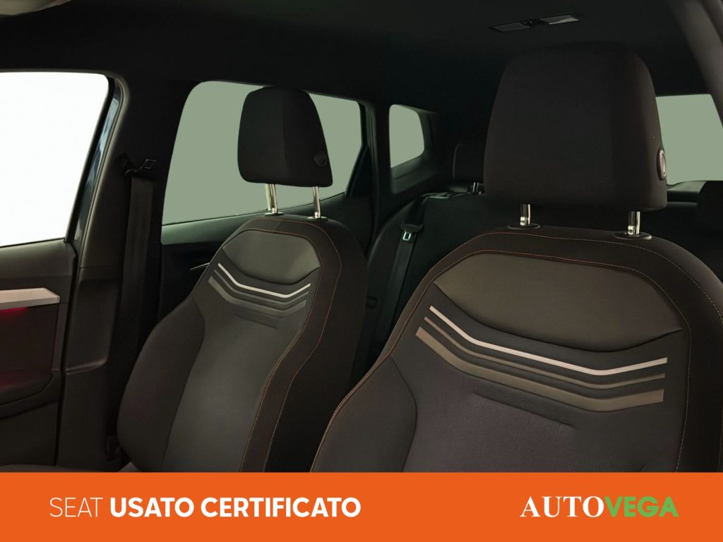 SEAT Arona 1.0 ecotsi fr 95cv - 8