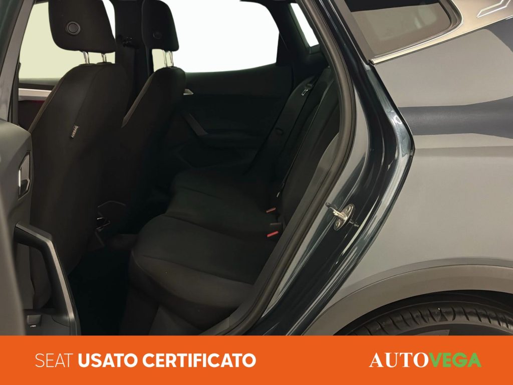 SEAT Arona 1.0 ecotsi fr 95cv - 9