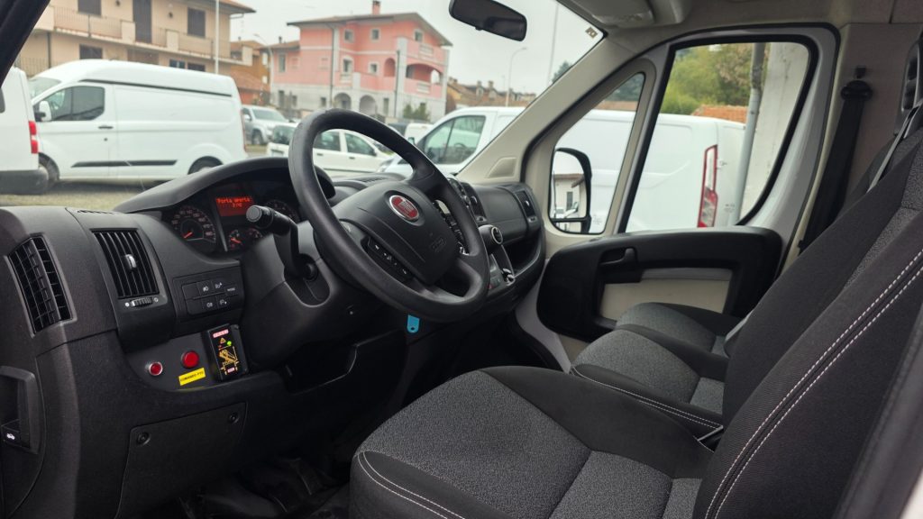 FIAT Ducato MAXI 35 2.3 Mjet 130CV Cabinato GRU Fassi 7posti - 8