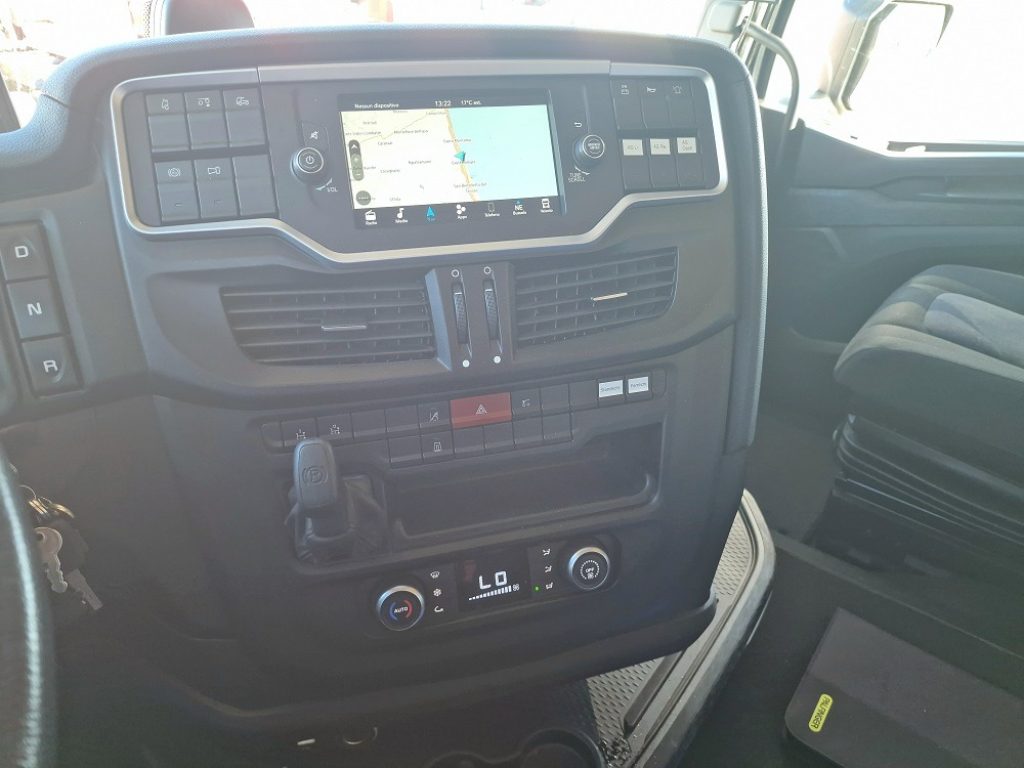 IVECO S-WAY 510 Y/PS 6X2 GANCIO SCARRABILE - 11