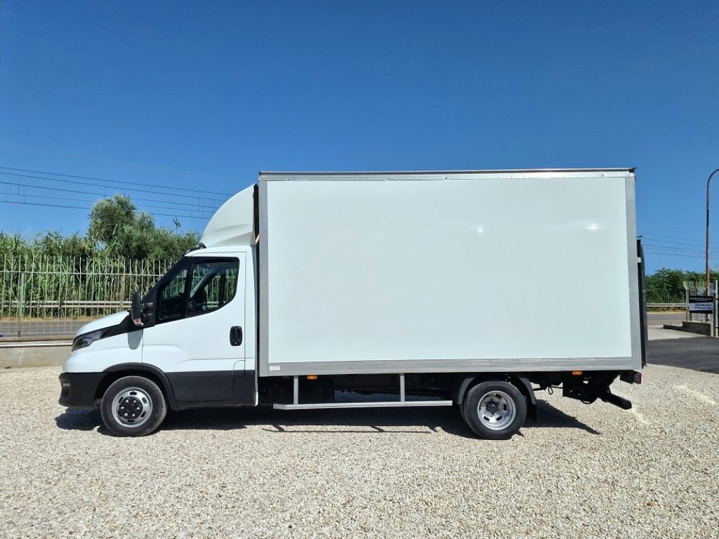 IVECO DAILY  35C16 EU6 FURGONE 4,30 + SPONDA - 4