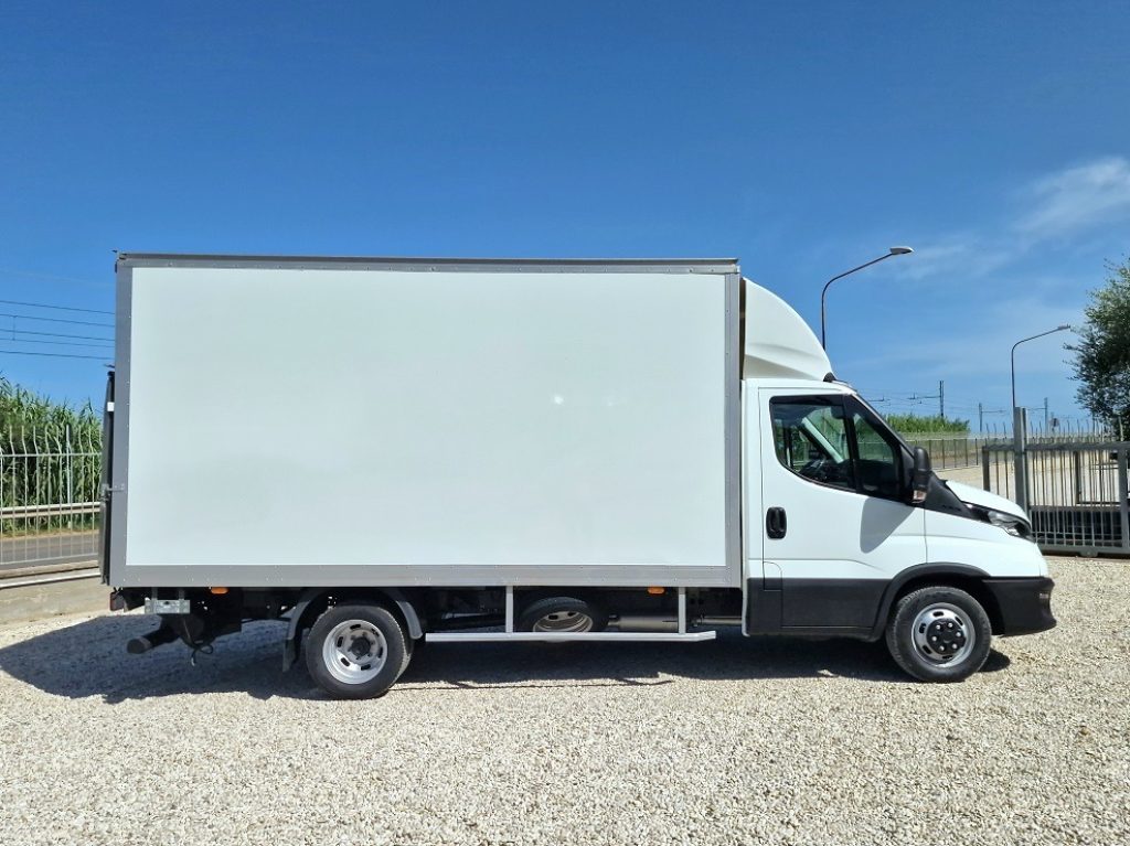 IVECO DAILY  35C16 EU6 FURGONE 4,30 + SPONDA - 21
