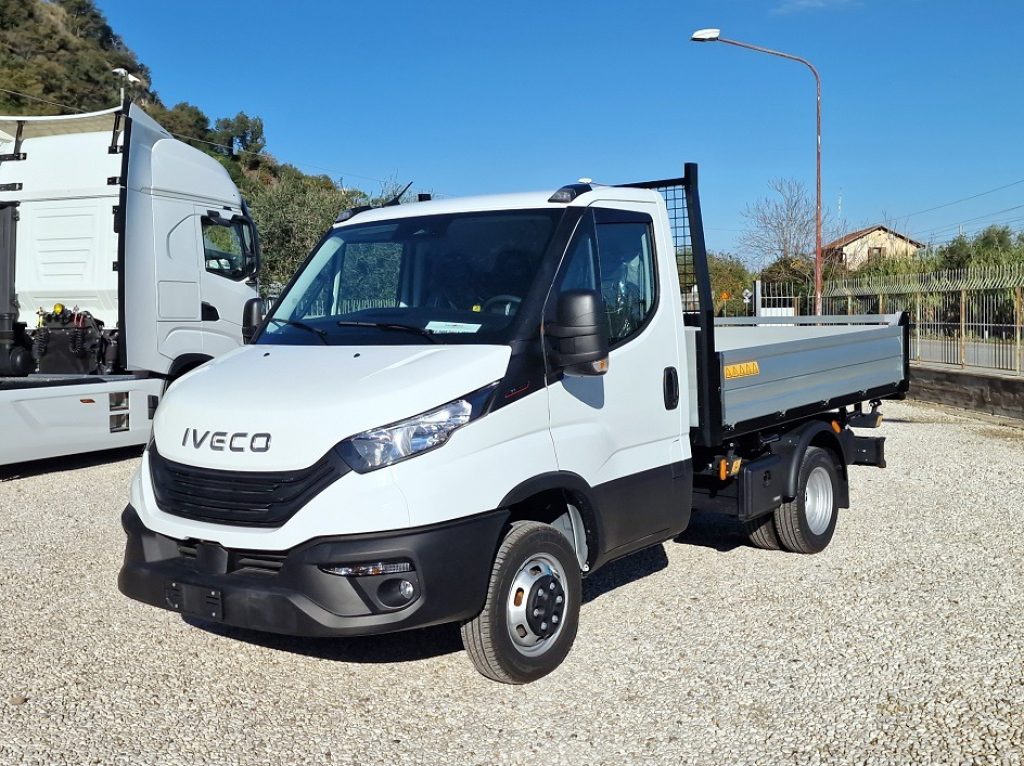 IVECO DAILY  35C16 E6 NUOVO Motore 3.0 + RIBALTABILE - 3