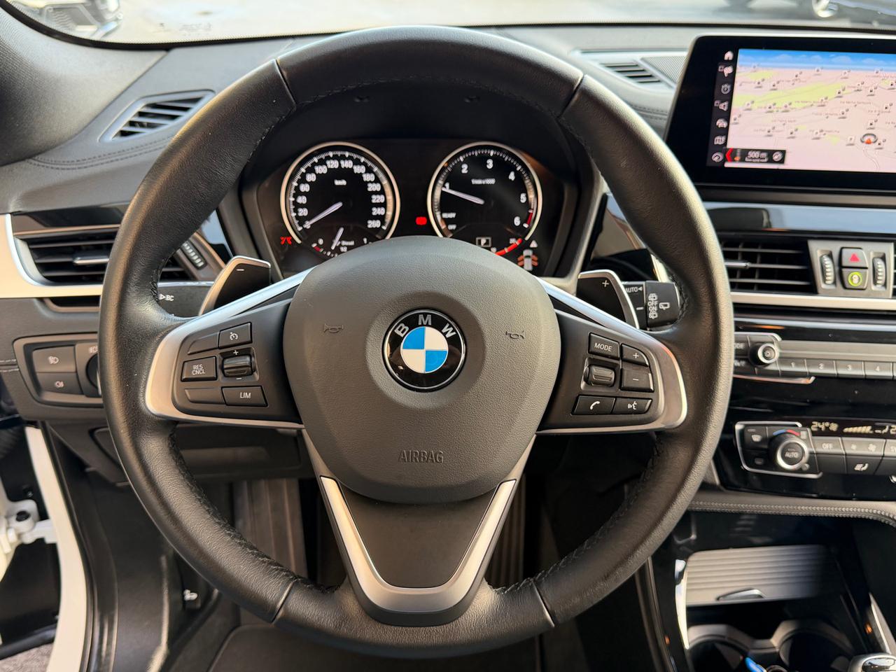BMW X2 sDrive18d Advantage SPORT (FULL OPTIONAL) - 16
