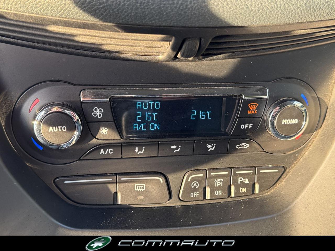 FORD C-Max 1.6 TDCi 115CV Titanium - 18