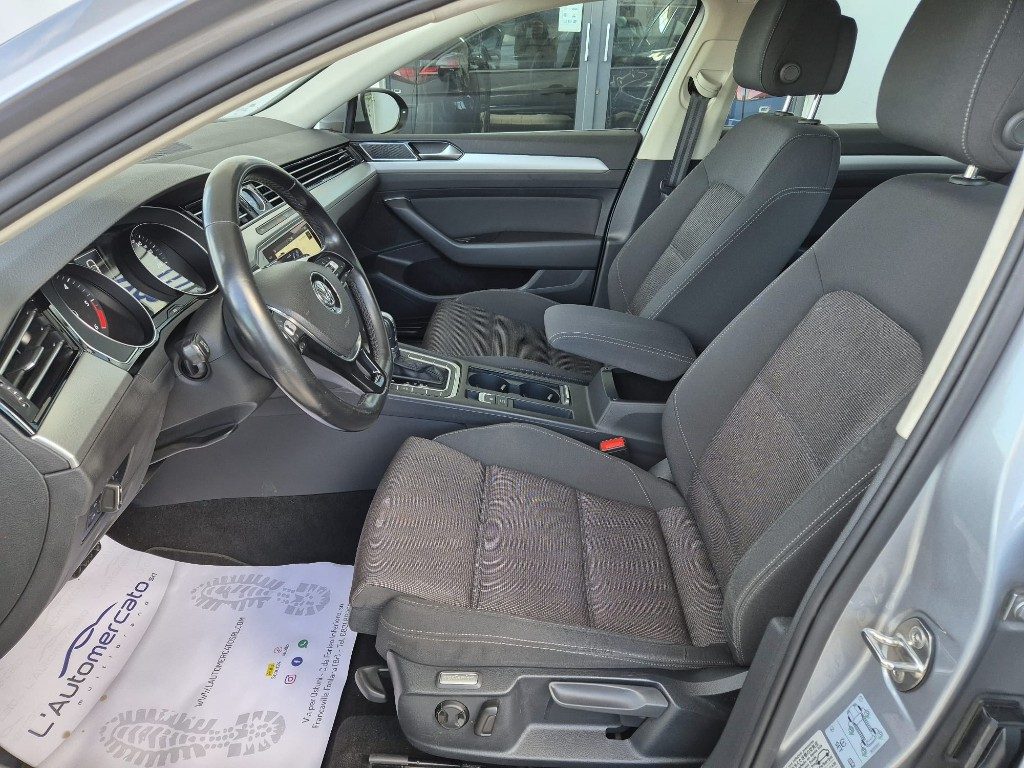 VOLKSWAGEN Passat Variant 1.6 TDI DSG Business BMT - 5