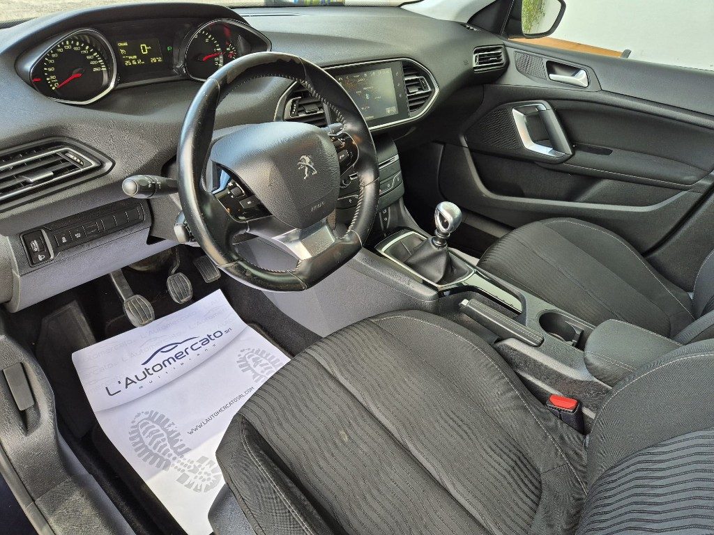 PEUGEOT 308 BlueHDi 120 S&S SW Business - 6