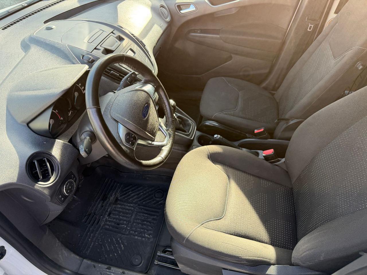 FORD Transit Courier 1.5 TDCi 75CV Van Trend - 9