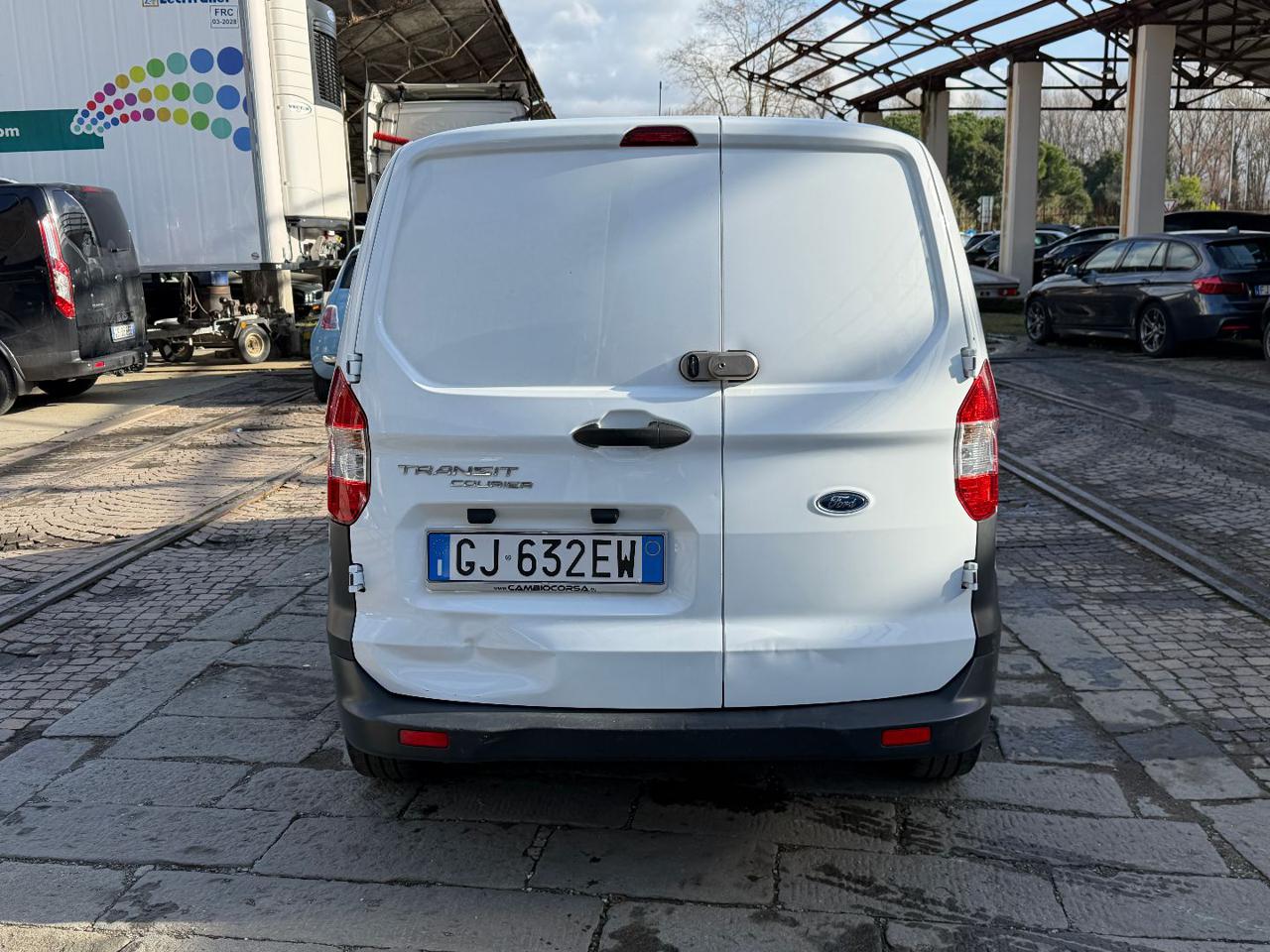 FORD Transit Courier 1.5 TDCi 75CV Van Trend - 6