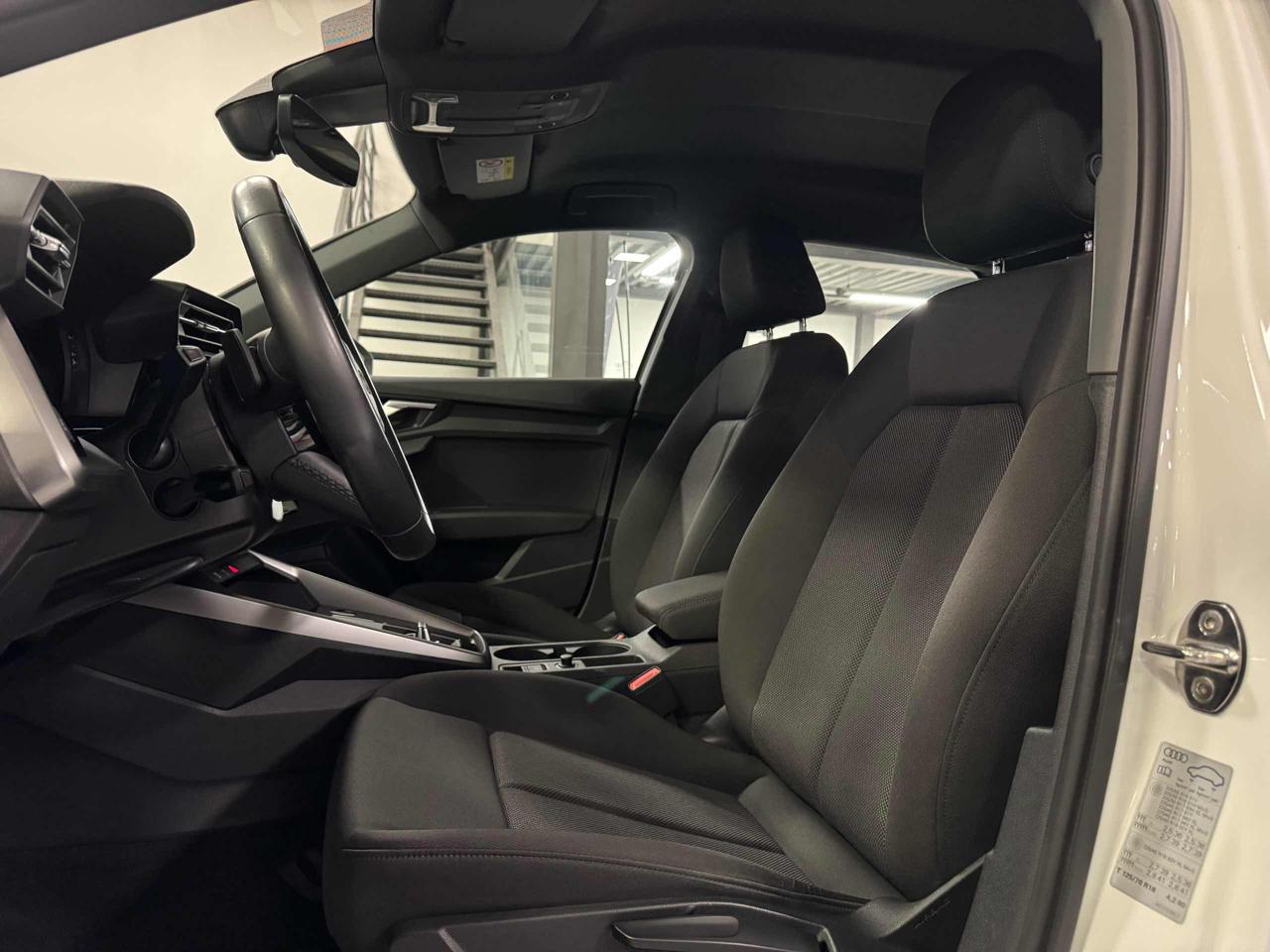 AUDI A3 SPB 30 TDI S tronic Business - 9