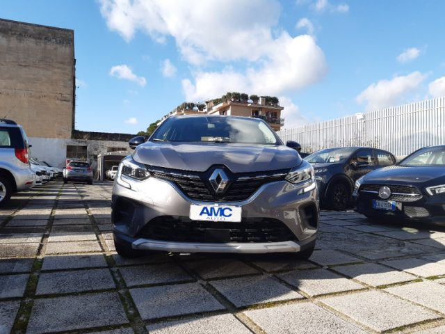 RENAULT Captur Grigio metallizzato