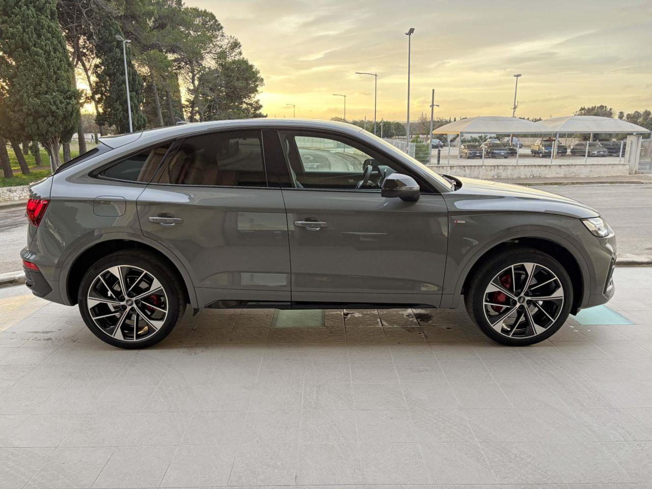 AUDI Q5 SPB Sportback 40 TDI quattro S tronic S line plus. - 4