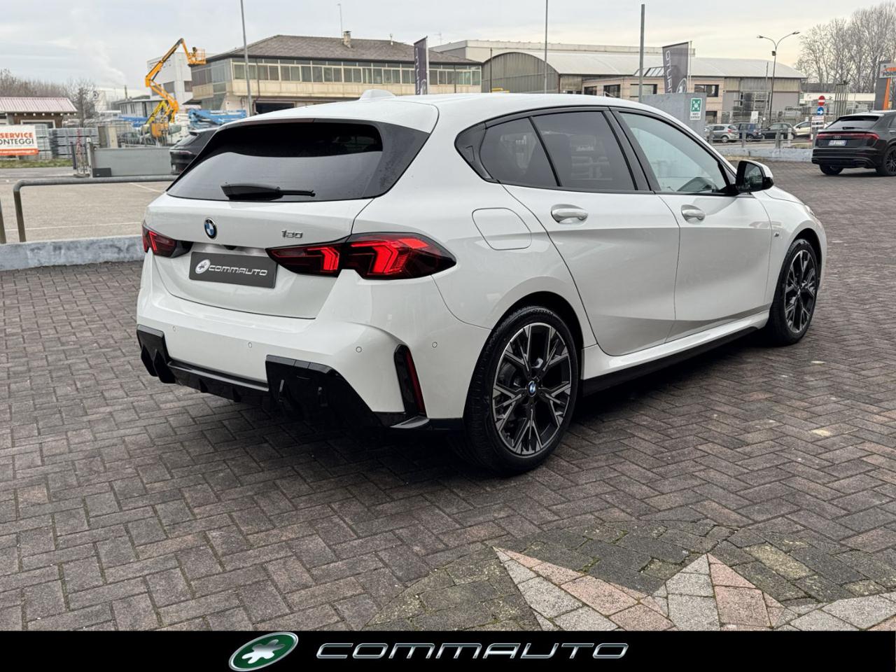 BMW 120 48V MSport Design - 4