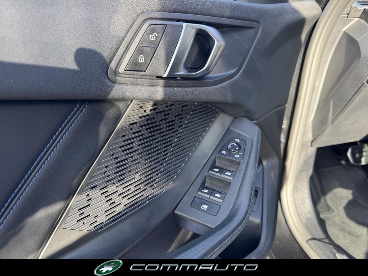 BMW 120 48V MSport Design - 13