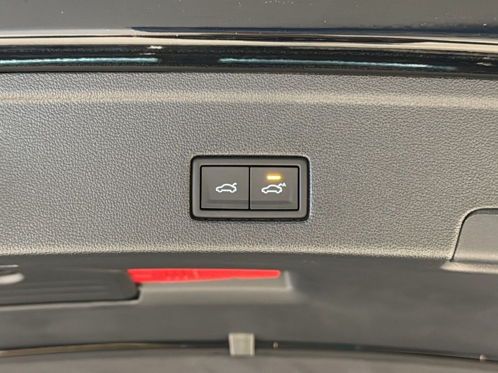 VOLKSWAGEN Touareg Nuova Touareg R-Line Final Edition 3.0 V6 TDI SCR - 12