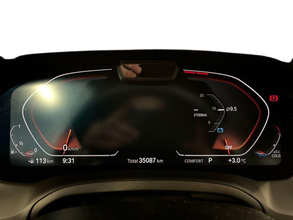 BMW 330 i Msport - 8