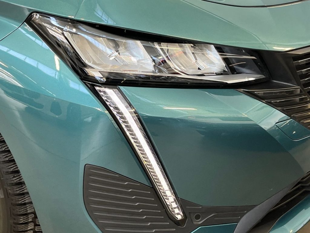 PEUGEOT 308 BlueHDi 130 S&S SW Allure Pack - 17