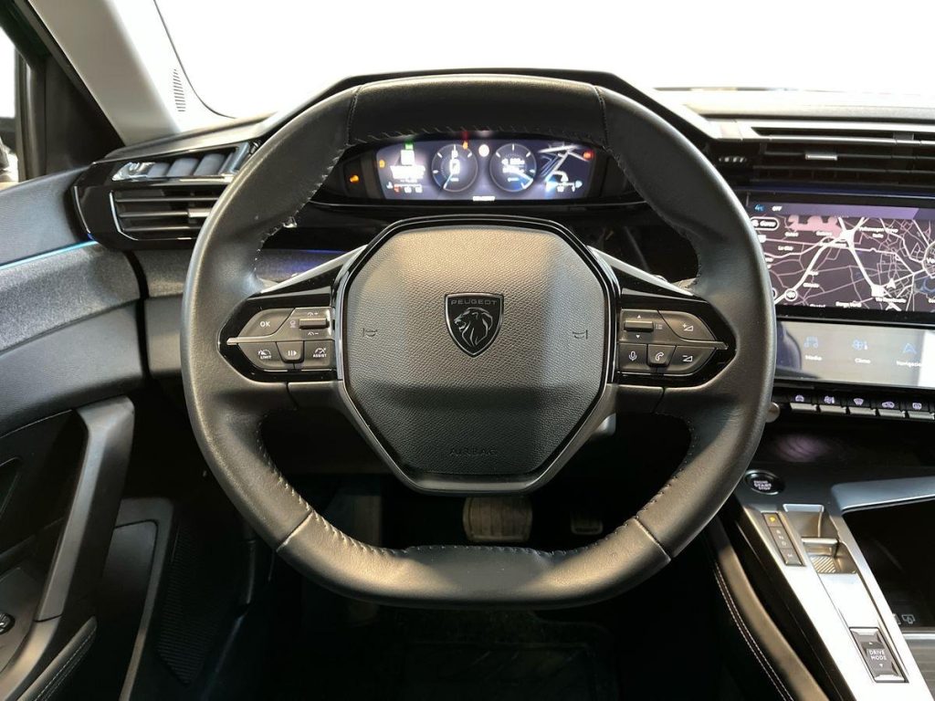 PEUGEOT 308 BlueHDi 130 S&S SW Allure Pack - 11