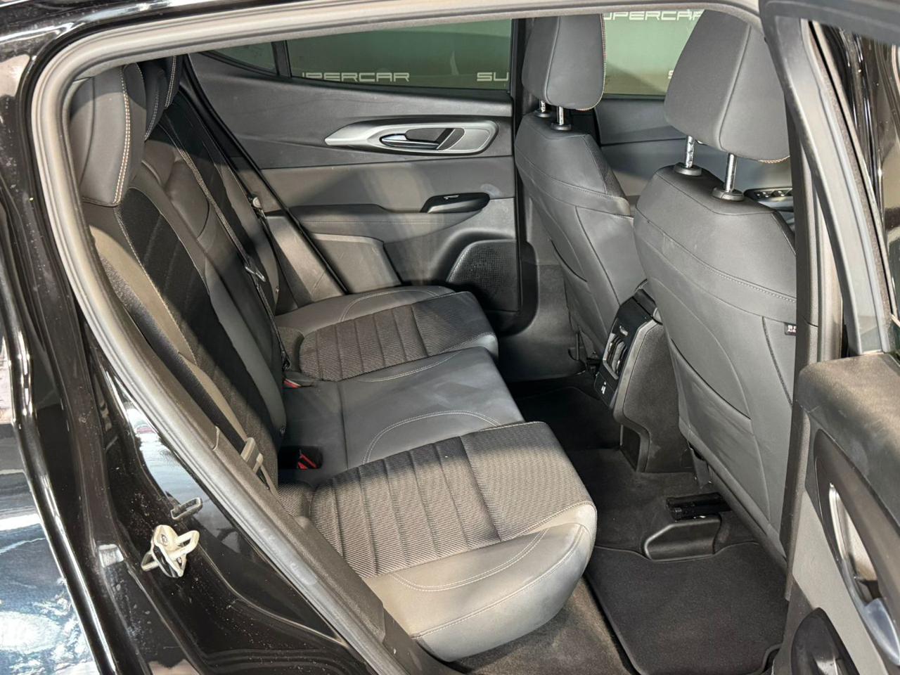 ALFA ROMEO Tonale 1.3 280 CV PHEV AT6 Tributo Italiano - 13