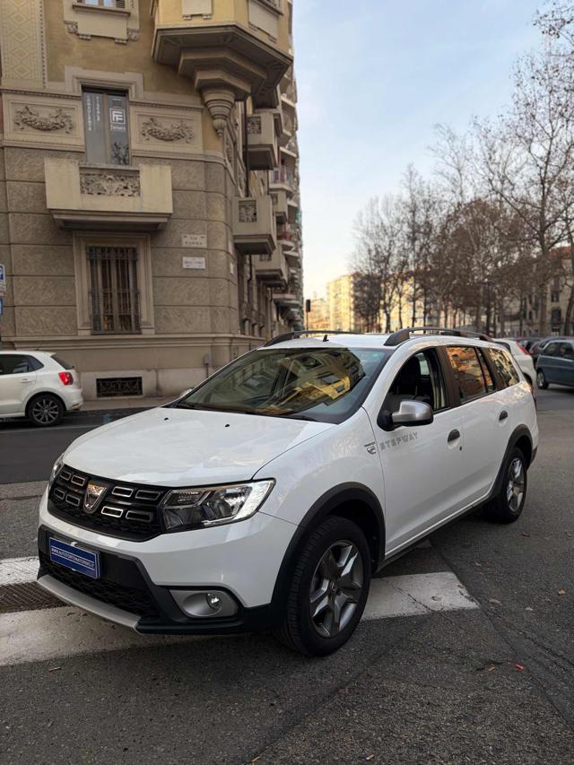 DACIA Logan Bianco pastello