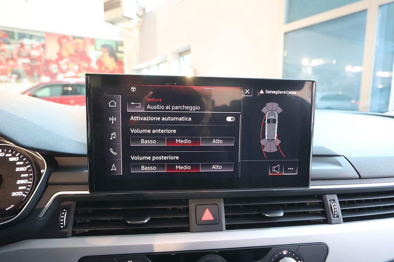 AUDI A4 30 TDI Avant S-Tronic Business - 24