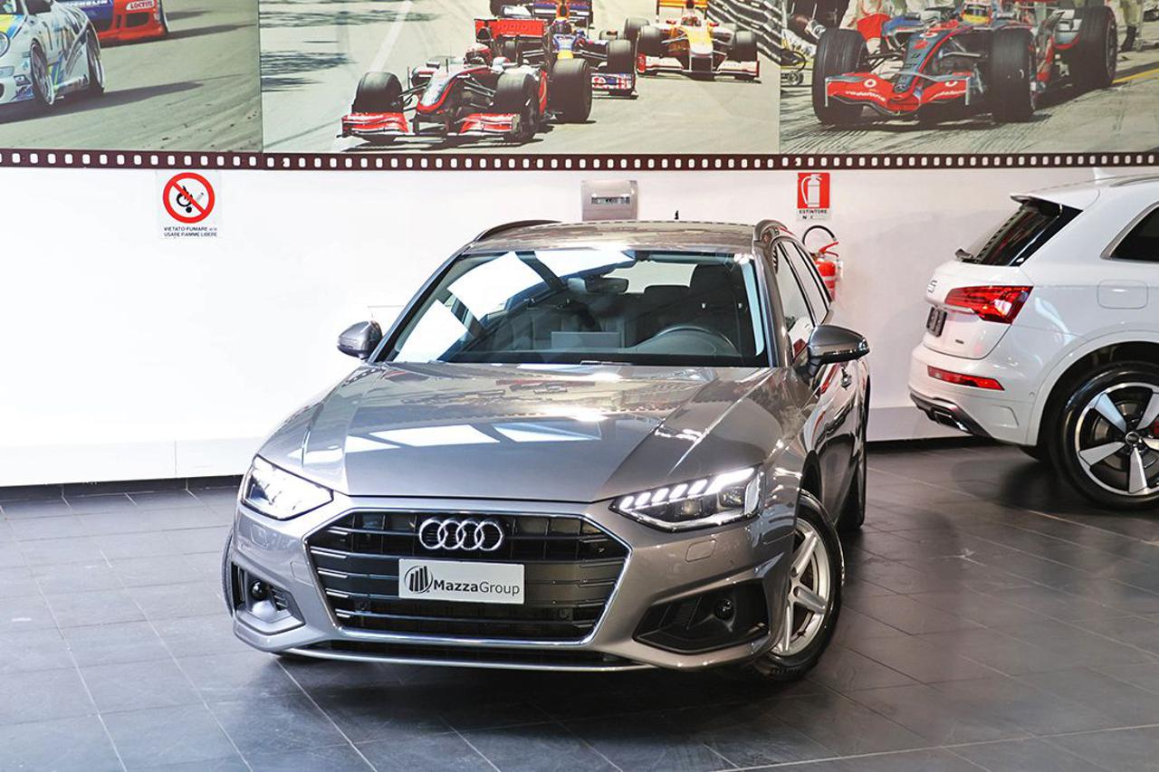 AUDI A4 30 TDI Avant S-Tronic Business - 5