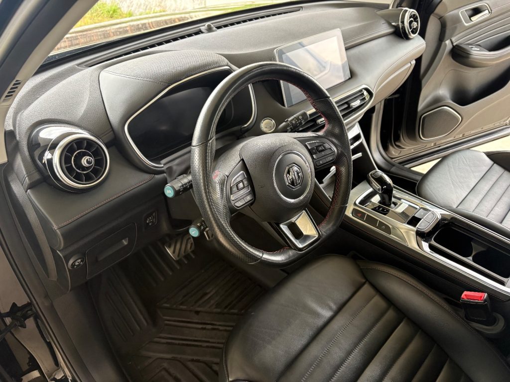 MG HS 1.5T-GDI AT Luxury BENZINA/GPL TETTO PANORAMICO - 16