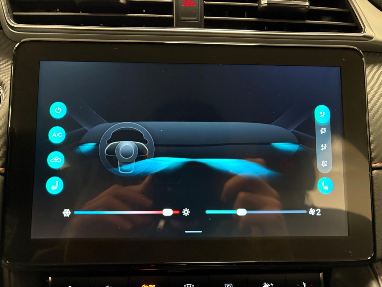 MG ZS 1.0T-GDI aut. Luxury - 14