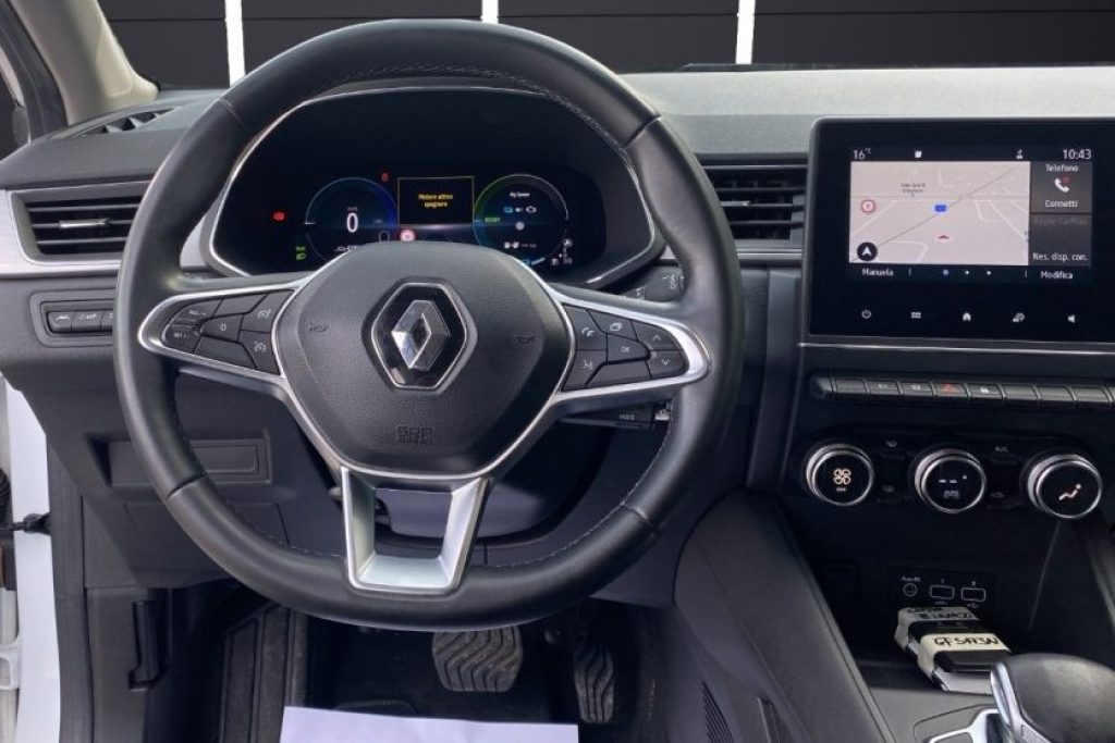 RENAULT Captur Plug-in Hybrid E-Tech 160 CV Intens - 9