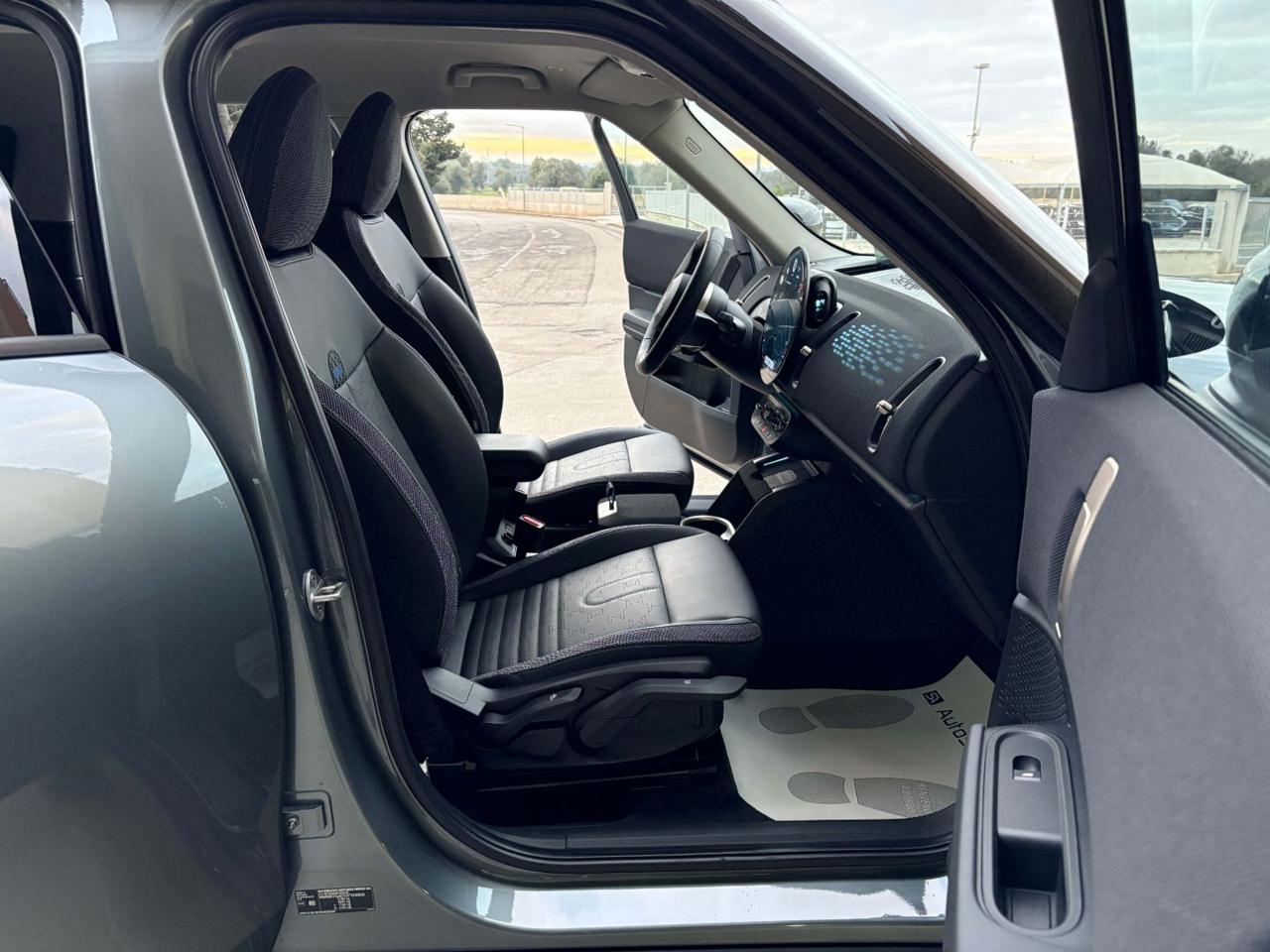 MINI Countryman D Classic Countryman CERCHI DA 19. - 9