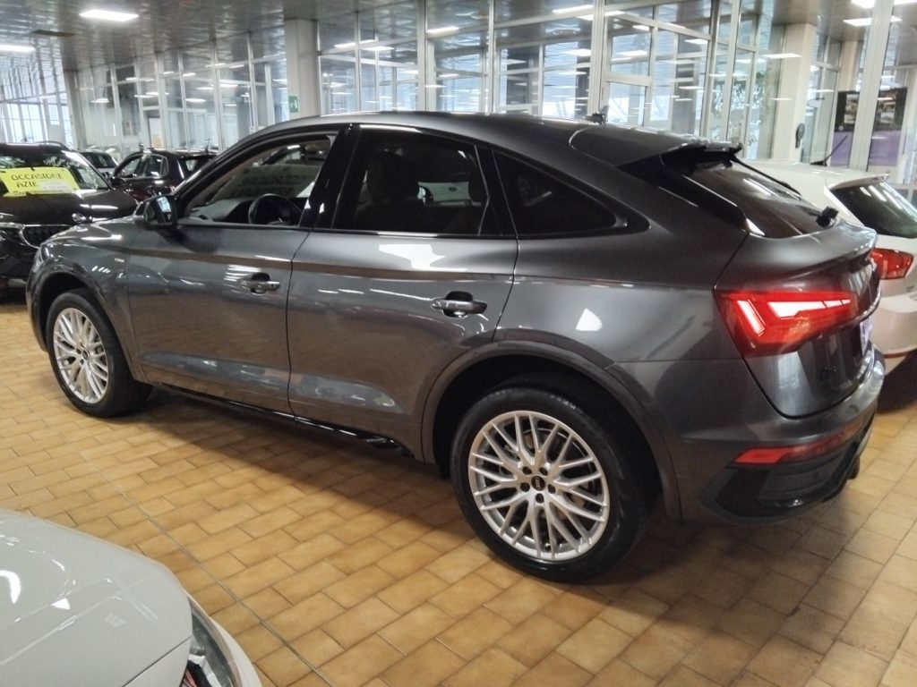 AUDI Q5 SPORTBACK 40 TDI quatr S tr. S line MHEV PELLE 20 - 6