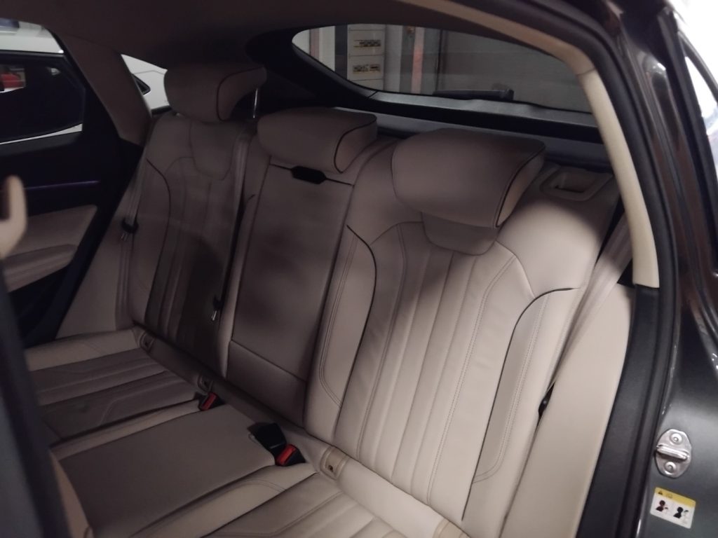 AUDI Q5 SPORTBACK 40 TDI quatr S tr. S line MHEV PELLE 20 - 10