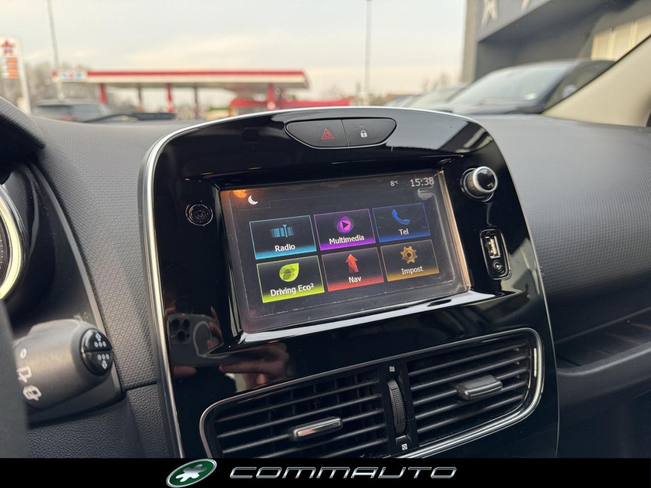 RENAULT Clio dCi 8V 75 CV Start&Stop 5 porte Energy Duel2 - 18