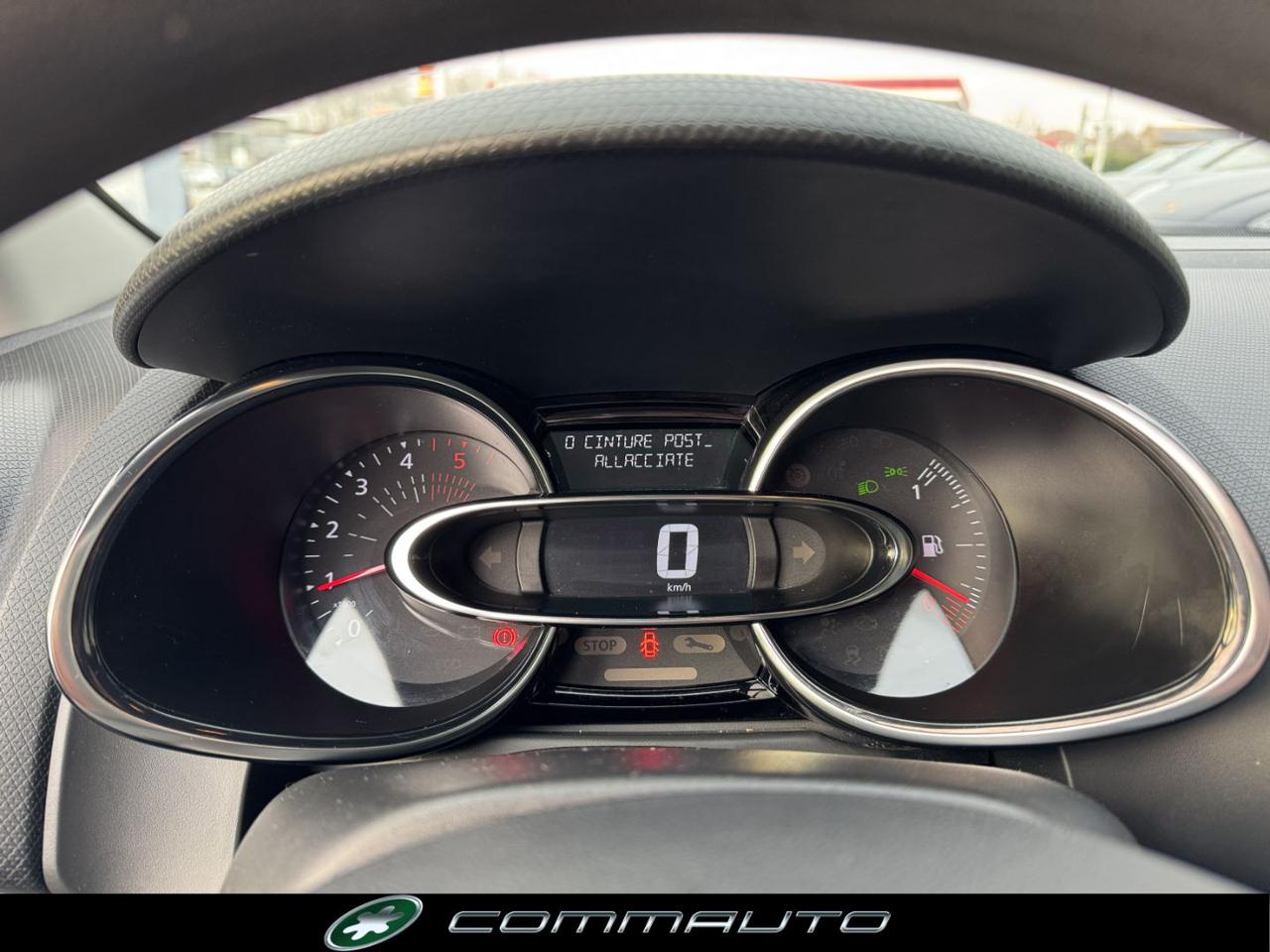 RENAULT Clio dCi 8V 75 CV Start&Stop 5 porte Energy Duel2 - 15