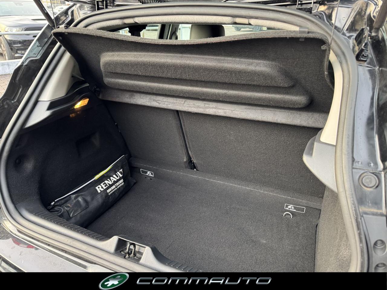 RENAULT Clio dCi 8V 75 CV Start&Stop 5 porte Energy Duel2 - 27
