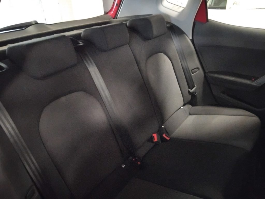 SEAT Arona 1.0 TGI Reference - 12